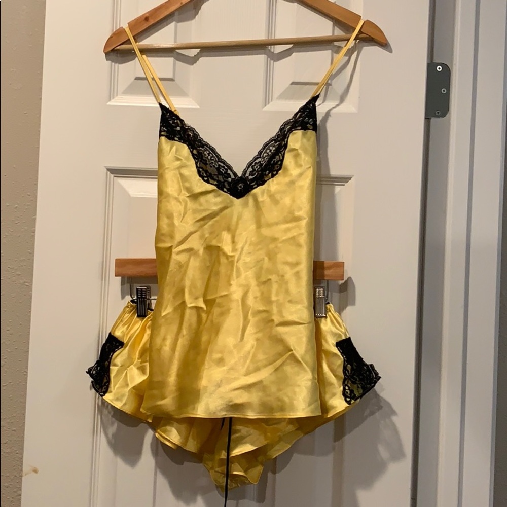 Lingerie set